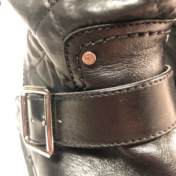 CHANEL Black Quilted Leather Shearling Biker Boots - Picture 12 of 13
